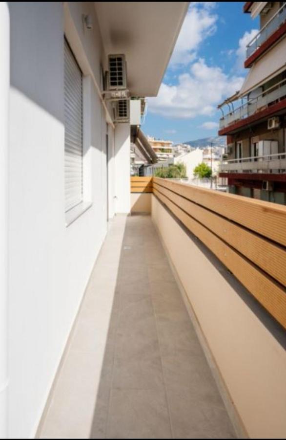 Brand New Apartment Nearby Metro Athens Luaran gambar