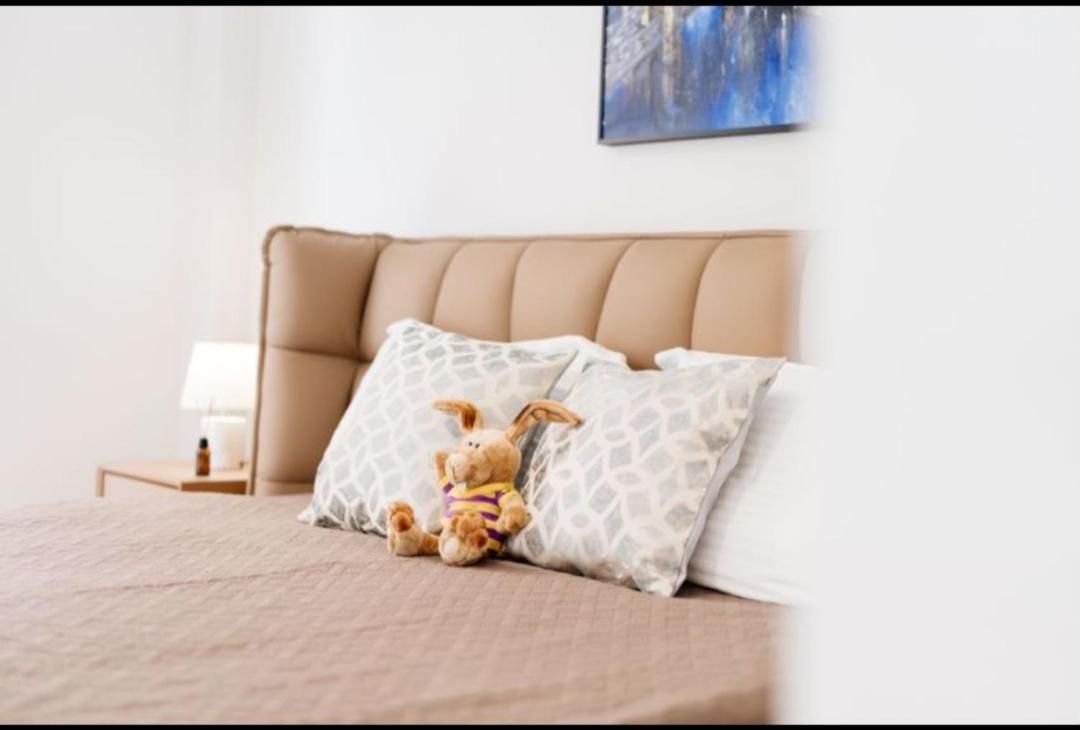 Brand New Apartment Nearby Metro Athens Luaran gambar